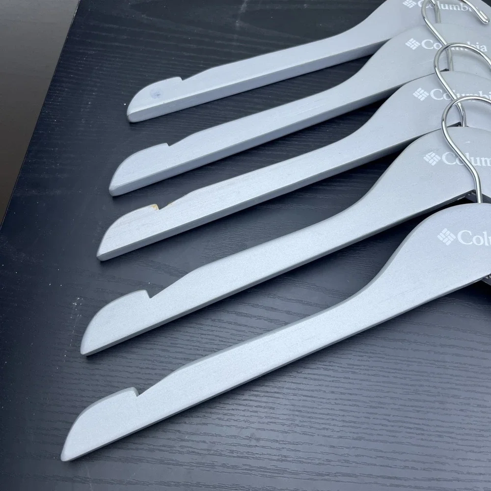 Columbia Sportswear Company Wooden Clothes Hangers Gray Set‎ of 5